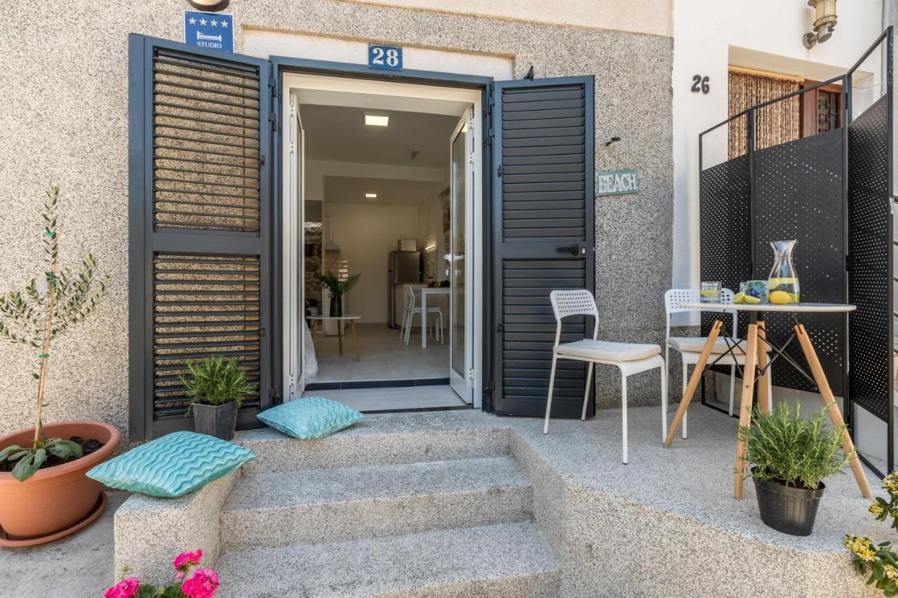 Luxury Apartments Skalinada Near Beaches, Tisno - Dalmatia Bagian luar foto