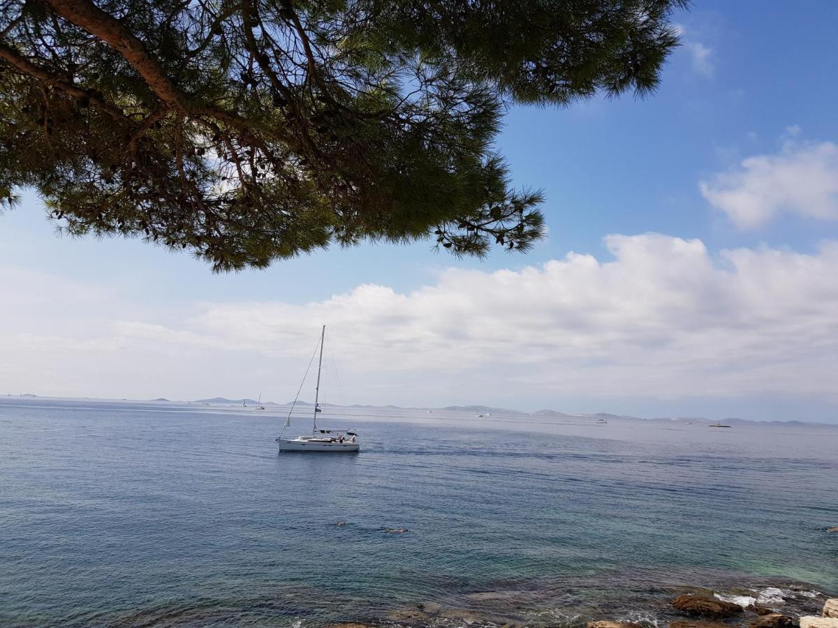 Luxury Apartments Skalinada Near Beaches, Tisno - Dalmatia Bagian luar foto